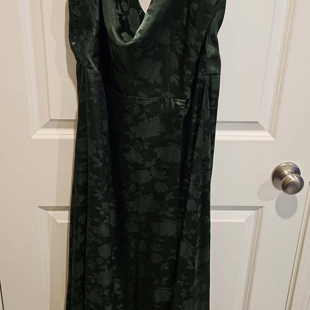 Lulu's Dark Green Floral Maxi Dress